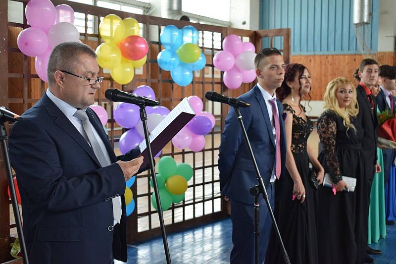 32916055 10204717756340277 7735090565129175040 o