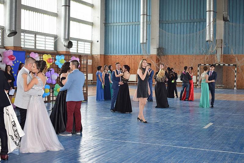 32949019 10204717887983568 4639816868805214208 o