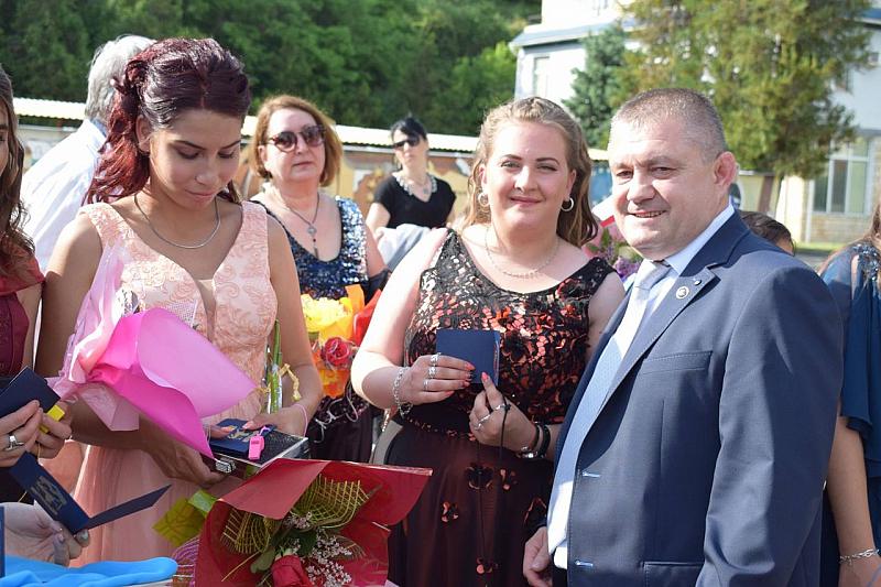 32953112 10204718827927066 3005542294683123712 o