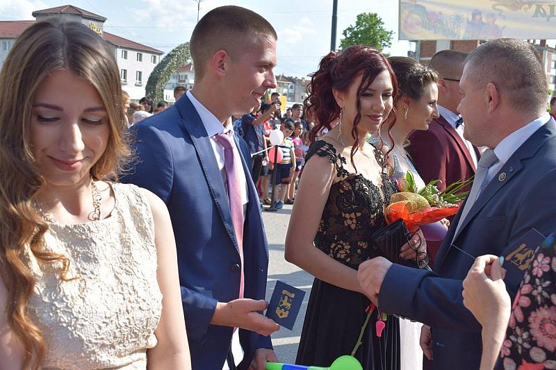 33021981 10204718036587283 2537253403285782528 o