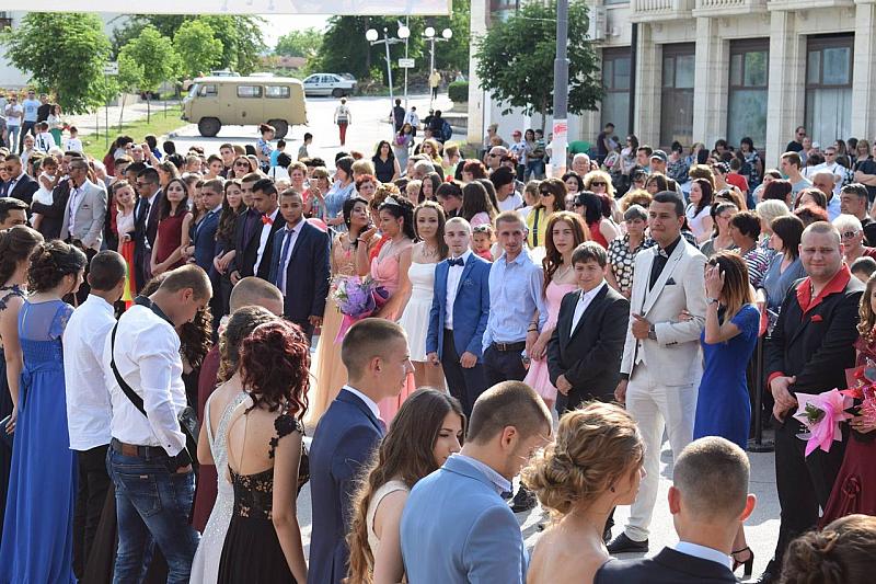 33063574 10204718027347052 5332983070930763776 o