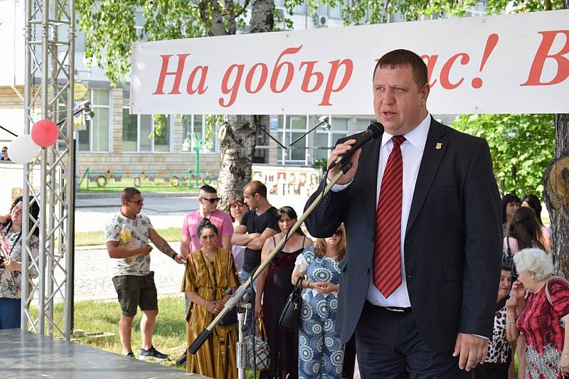 33074600 10204718026427029 6172126703117139968 o