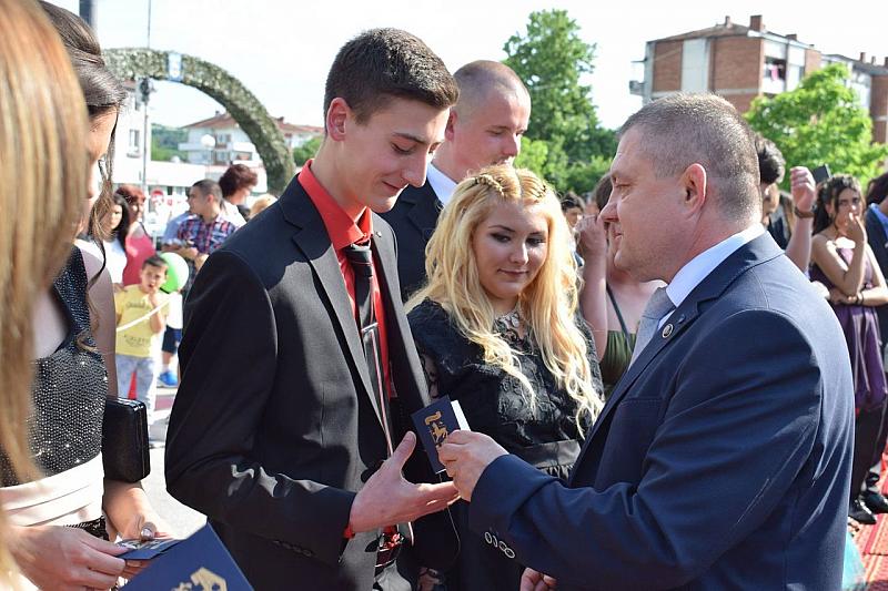 33079912 10204718048147572 1712280371447463936 o