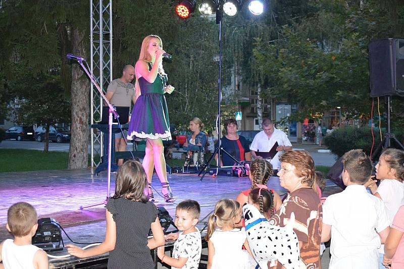 38933009 10205028428026875 3801941278468341760 o