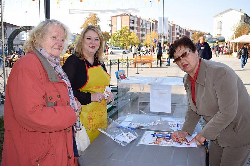 44164411 10205307843332083 1400737286475218944 o